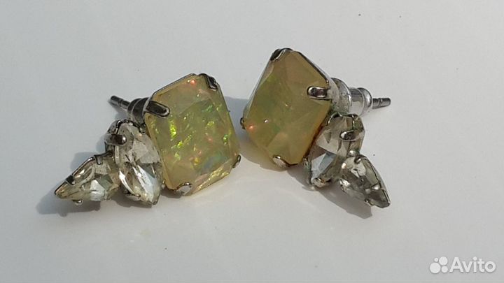 Сережки гвоздики