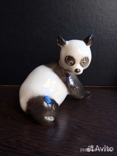 Фарфоровый медведь