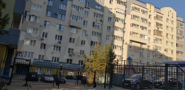 2-к. квартира, 72 м², 4/9 эт.