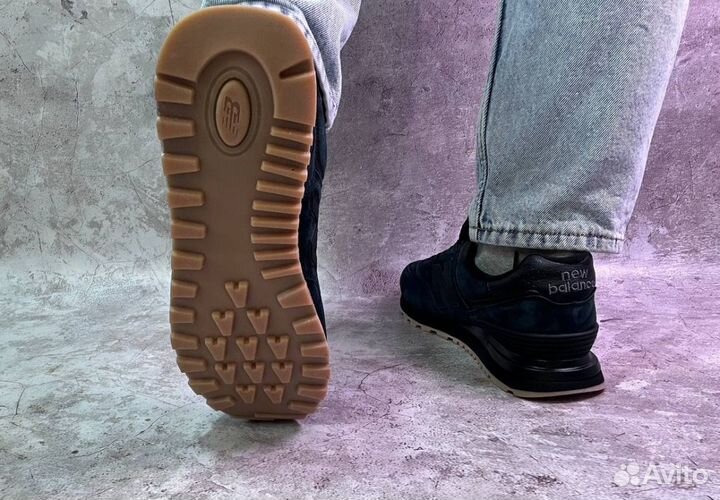 Кроссовки New Balance эргономичные