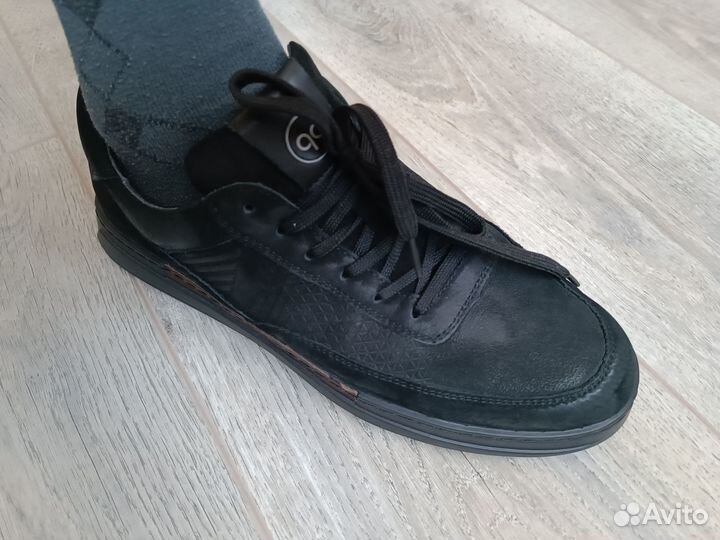 Полуботинки кожаные 42р
