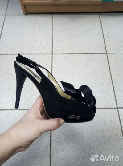 Продам жен туфли 39р