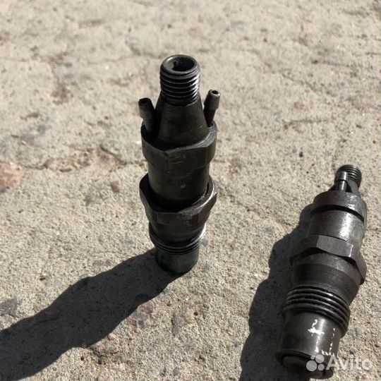 Форсунка механическая Фольксваген Т4 1,9 2,4