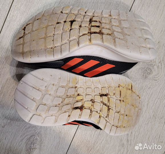 Кроссовки adidas детские 33 размер