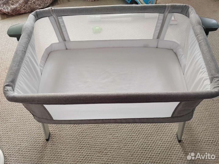 Прикроватная кроватка (люлька)