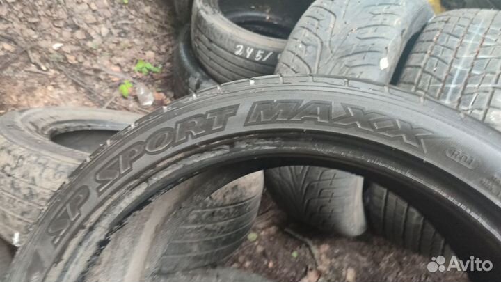 Dunlop SP Sport Maxx 295/35 R21