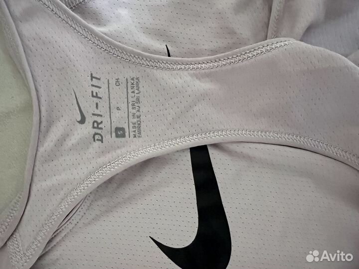 Майка Nike спортивная новая