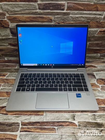 Ноутбук HP probook 640 G8