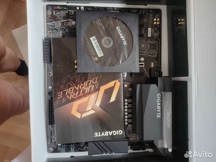 Gigabyte Z490UD