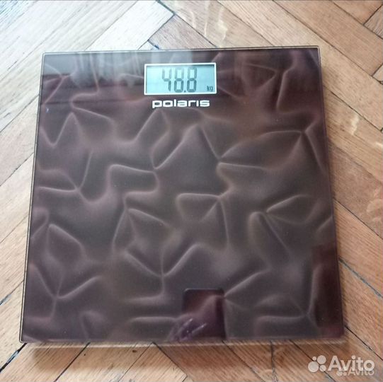 Весы напольные электронные Polaris PWS 1528DG