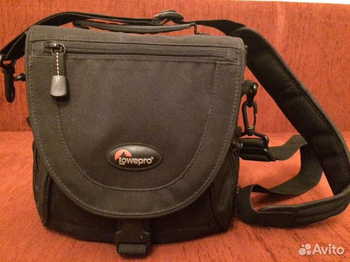 Сумка для фото Lowepro Nova 2 AW