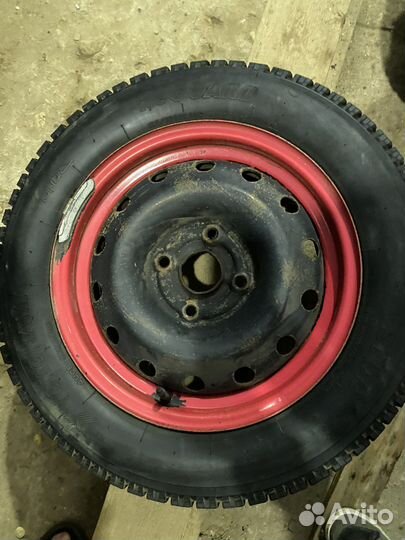 R15 Yokohama 901ZS 195/60, PCD 4x114.3 DIA 18