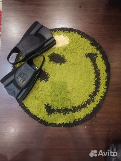 Ковер и ласты