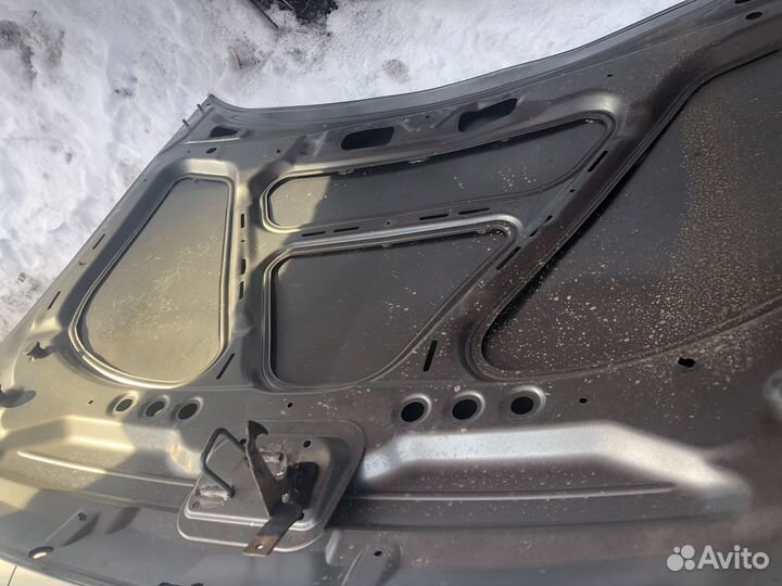 Капот на приору под работу