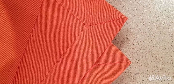 Скатерть, дорожки и салфетки (новый комплект)