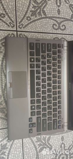 Ноутбук Sony VGN-Z11VRN