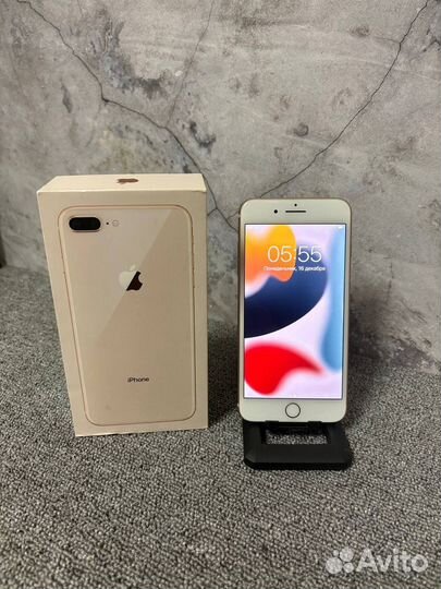 iPhone 8 Plus, 64 ГБ