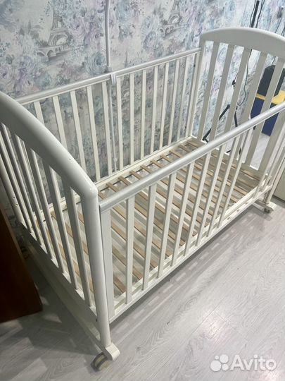 Детская кроватка