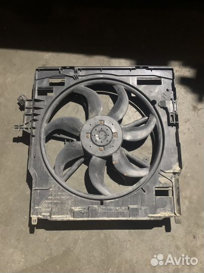 Вентилятор охлаждения BMW X5/x6 e70/e71