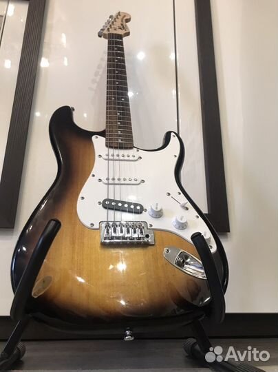 Squier Stratocaster HSS и SSS