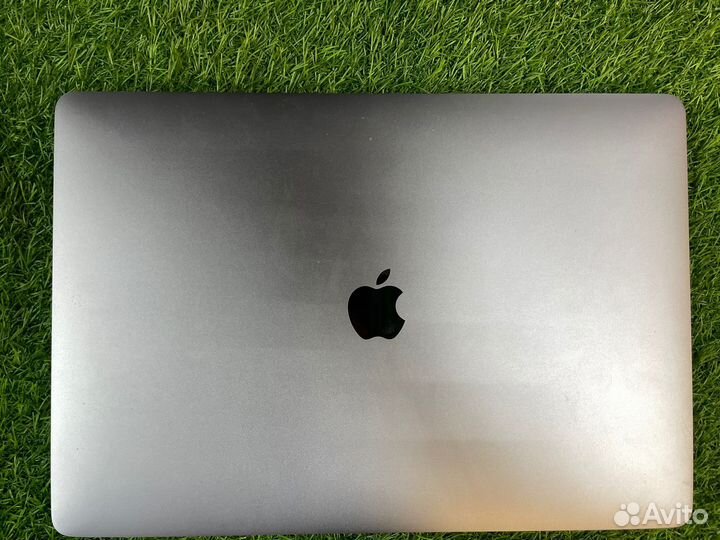 Ноутбук Apple MacBook Pro 2018 15.4