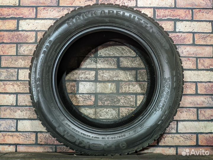 Nokian Tyres Hakkapeliitta 1 235/60 R18