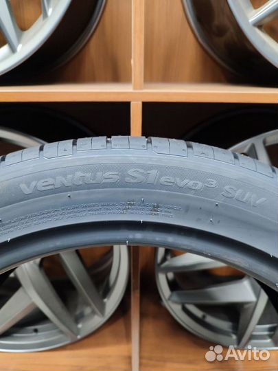 Hankook Ventus S1 Evo3 SUV K127A 235/45 R20 100Y