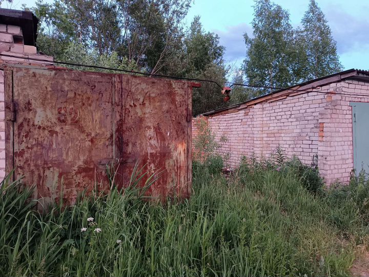 Гараж