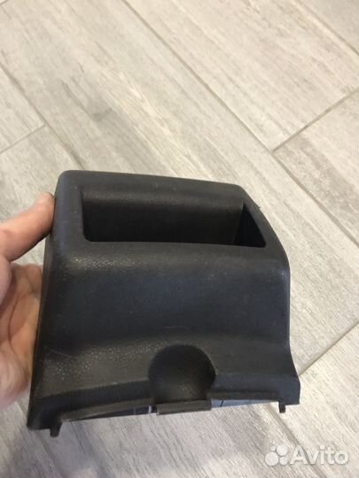 Заглушка подлокотника пежо 308, 408