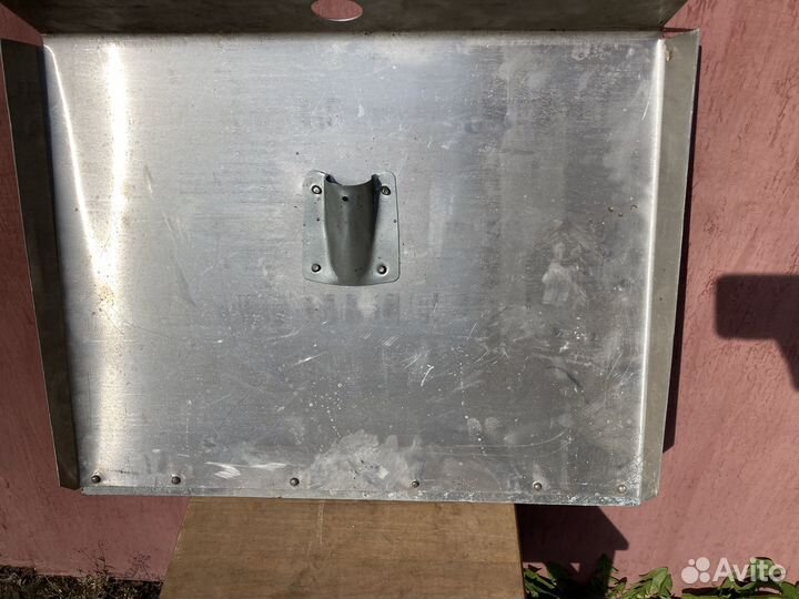 Лопата для уборки снега