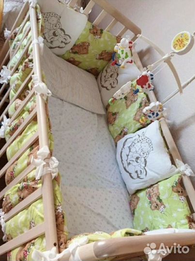 Бортики подушки в детскую кроватку