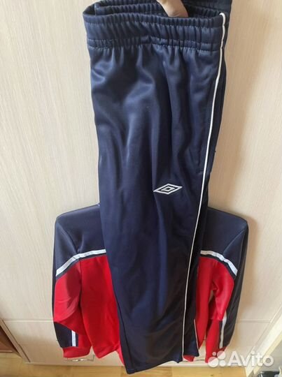 Спортивный костюм Umbro, 164 см
