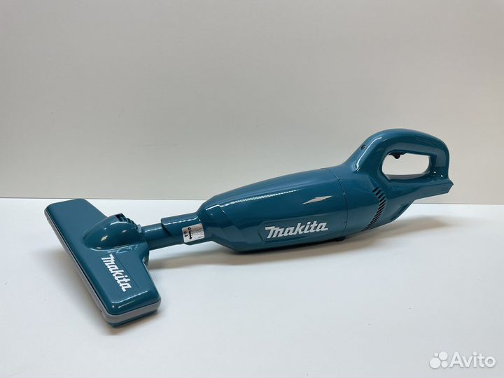 Аккумуляторный пылесос Makita CL106FDZ
