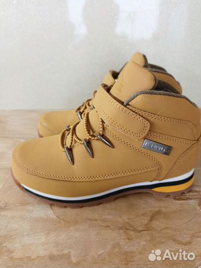 Ботинки McKinley новые, р. Euro32(cтелька 21)