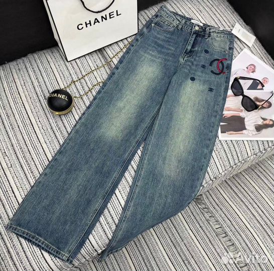 Джинсы Chanel