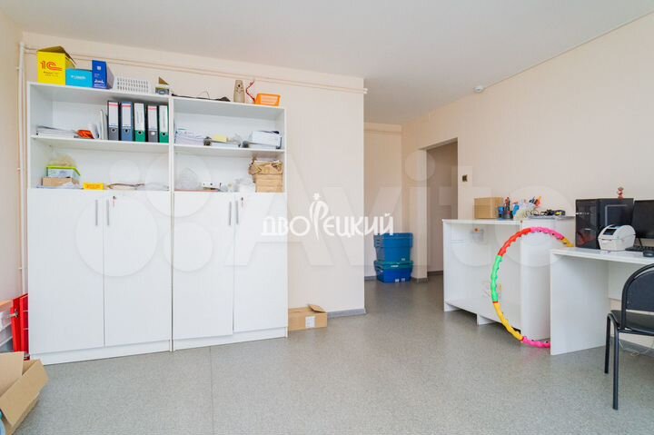 Продам торговое помещение, 111 м²