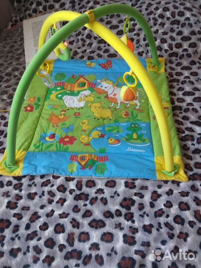 Развивающий коврик