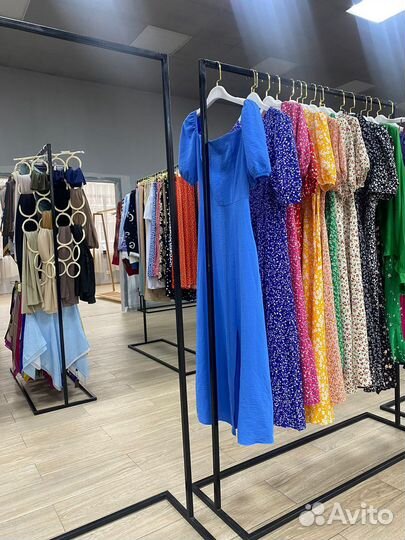 Аренда рейлов в шоуруме