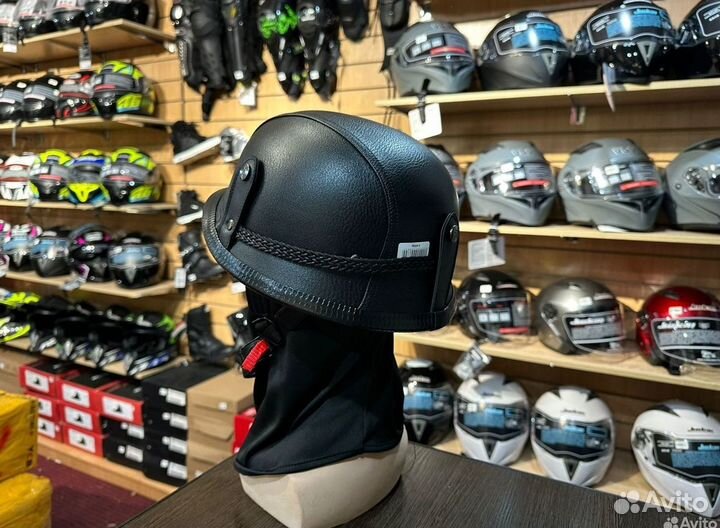 Каска для мото кожзам черная