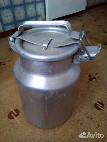 Бидоны 5 и 10 литров.СССР