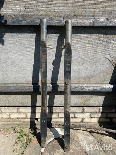 Подножки трубчатые