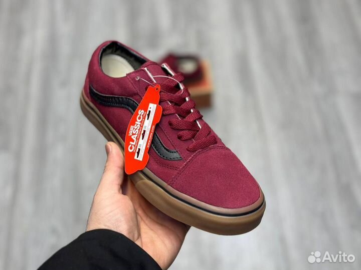 Кроссовки Vans