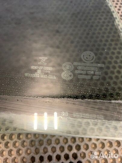 Стекло двери заднее правое Bmw 520I F10 N20 2015