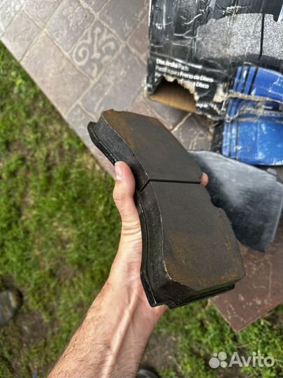 Тормозные колодки передние frasle и втулки