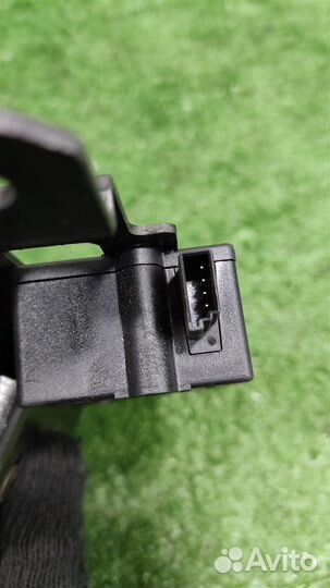 Замок крышки багажника BMW X3 (E83) 2004