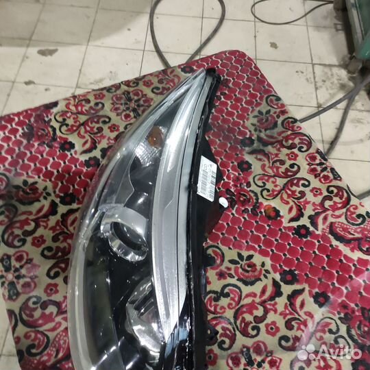 Фара правая Renault kaptur j5