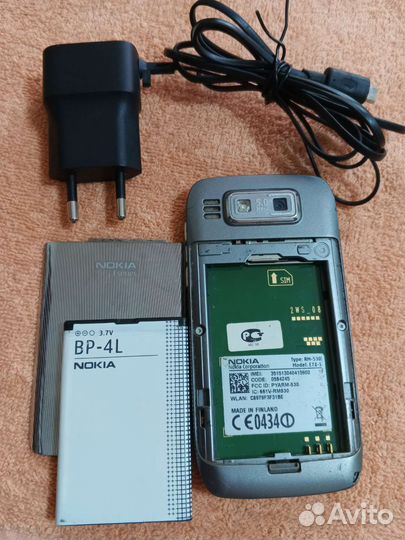 Телефон Nokia E 72