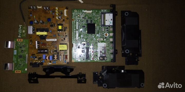 LG 47LA620V - разбор