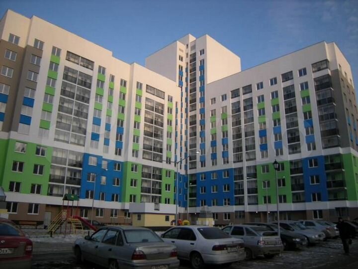 3-к. квартира, 85 м², 1/15 эт.