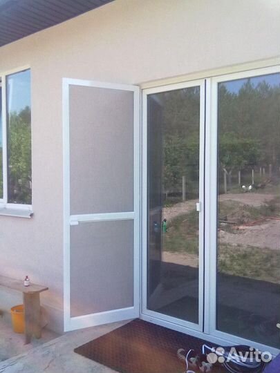 Москитные сетки на окна